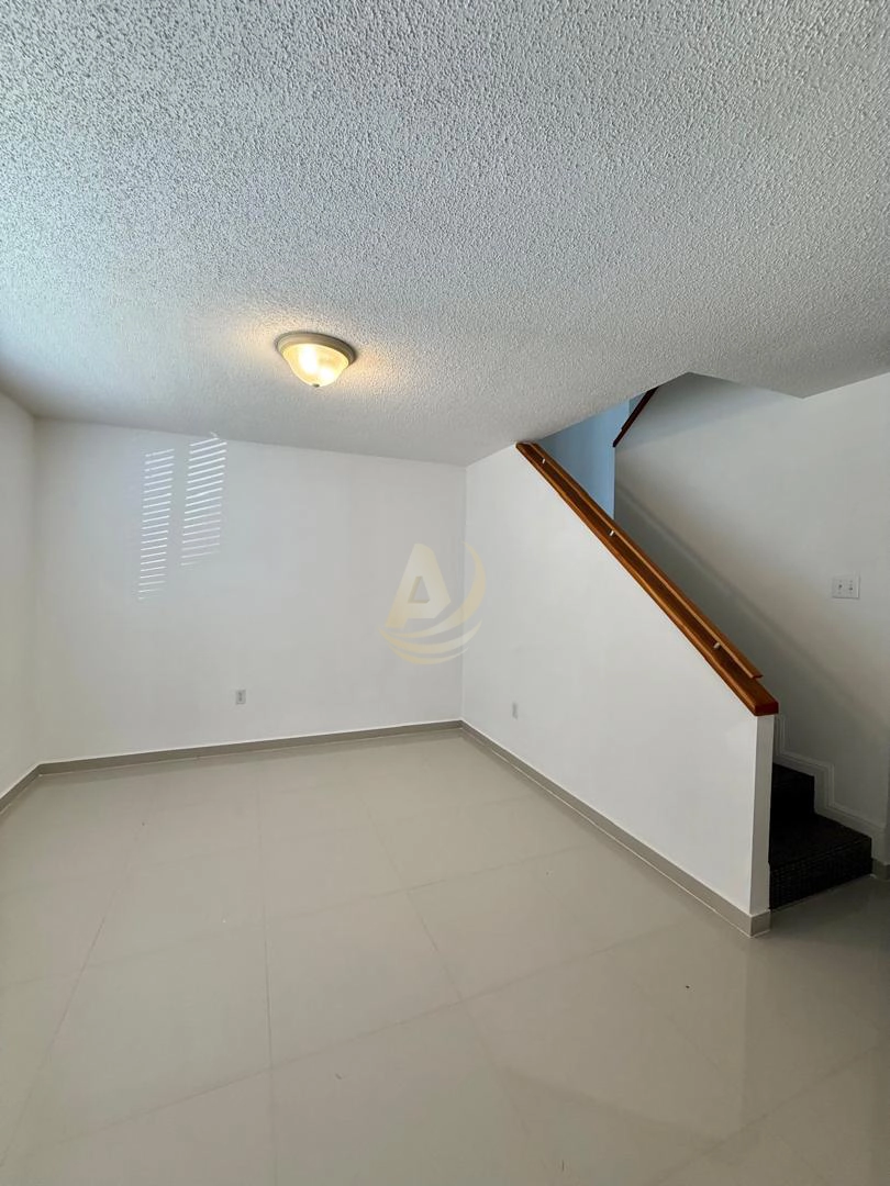 12 Townhouse en Venta en Margarita con excelente ubicación Townhouse en Venta en Margarita con excelente ubicación