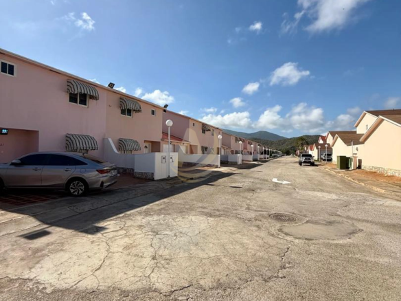 Townhouse en Venta en Margarita con excelente ubicación