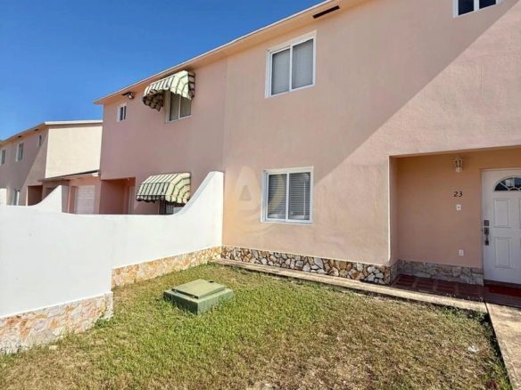 Townhouse en Venta en Margarita con excelente ubicación