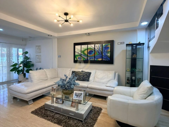 Townhouse en Venta en Margarita de Lujo