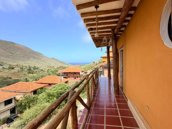 Casa en Venta en Margarita con vista al mar