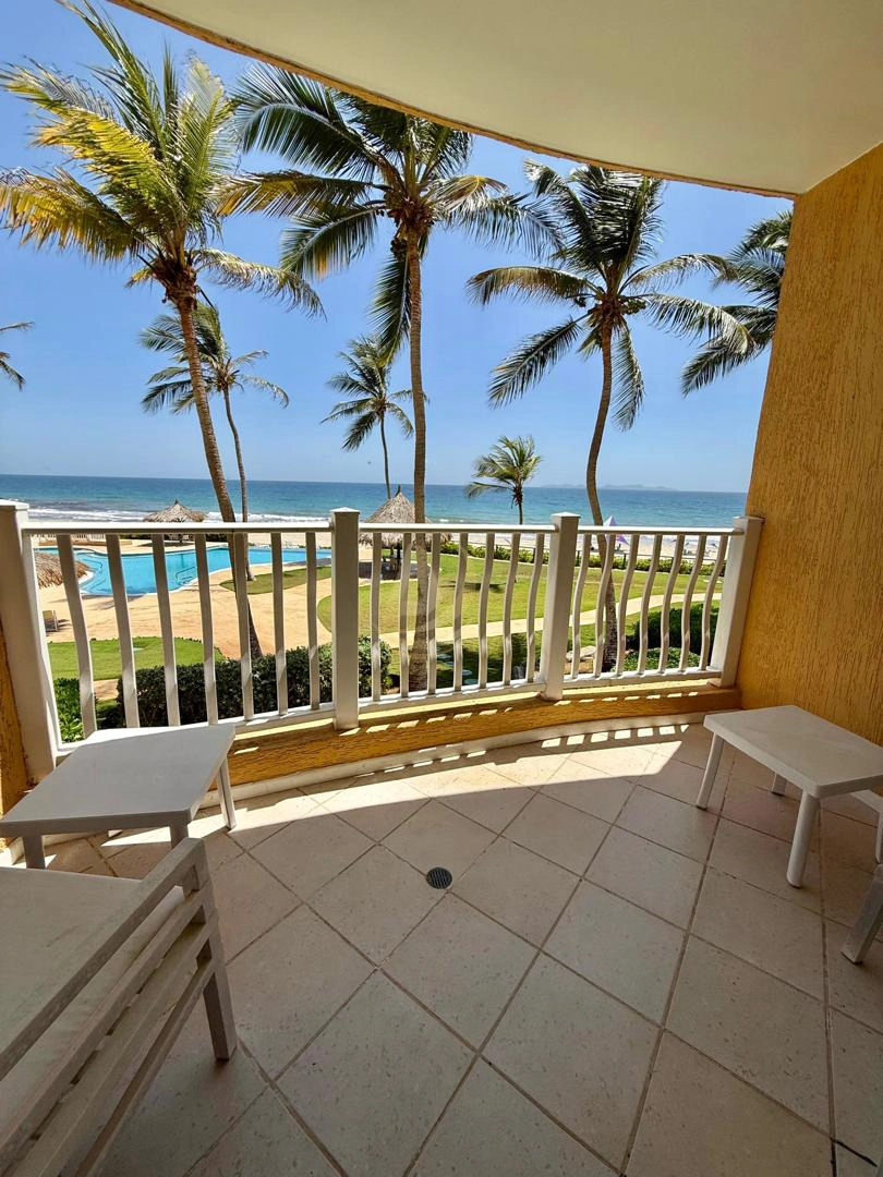 4 Apartamentos en Venta en Margarita con vista al mar Apartamentos en Venta en Margarita con vista al mar