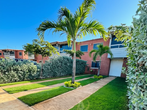 Townhouse en Venta en Margarita con excelente ubicación